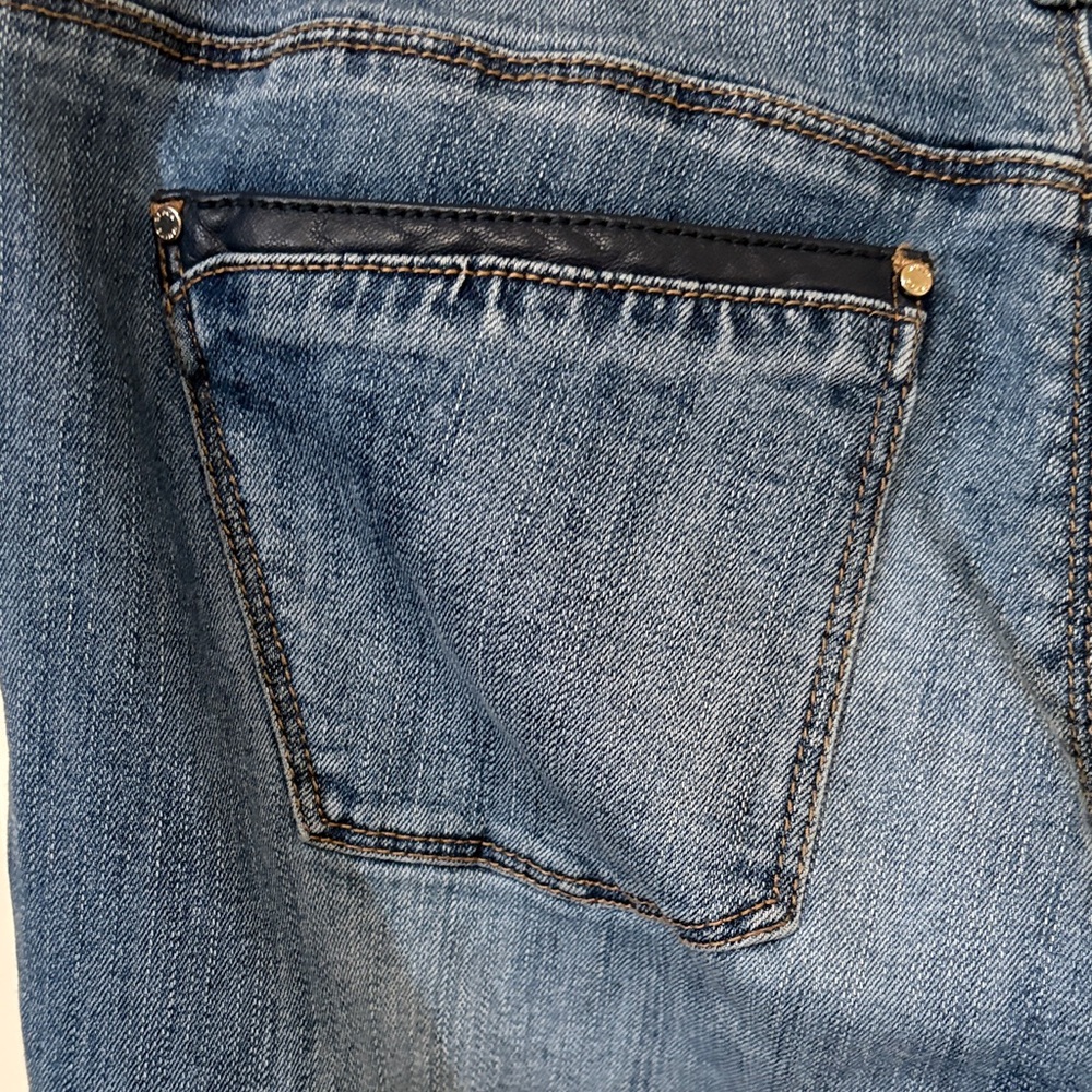 White House Black Market Women's Jeans - Picture 14 of 15